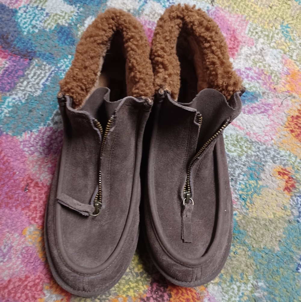 Brown UGGS Funkarra Boots
